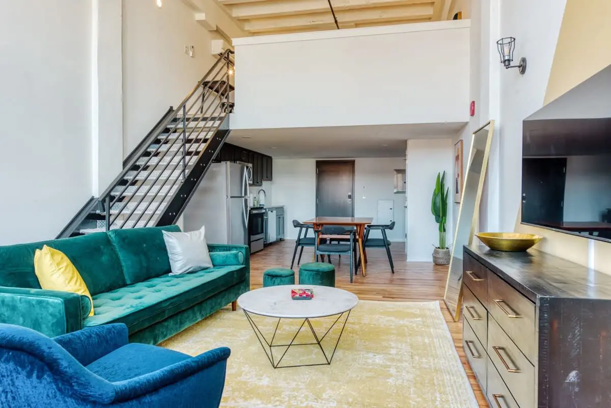 Sosuite | Studio Loft w W/D, Gym, Lounge