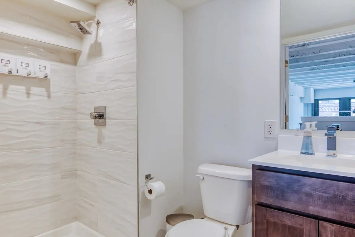 Sosuite | Studio Loft w W/D, Gym, Lounge