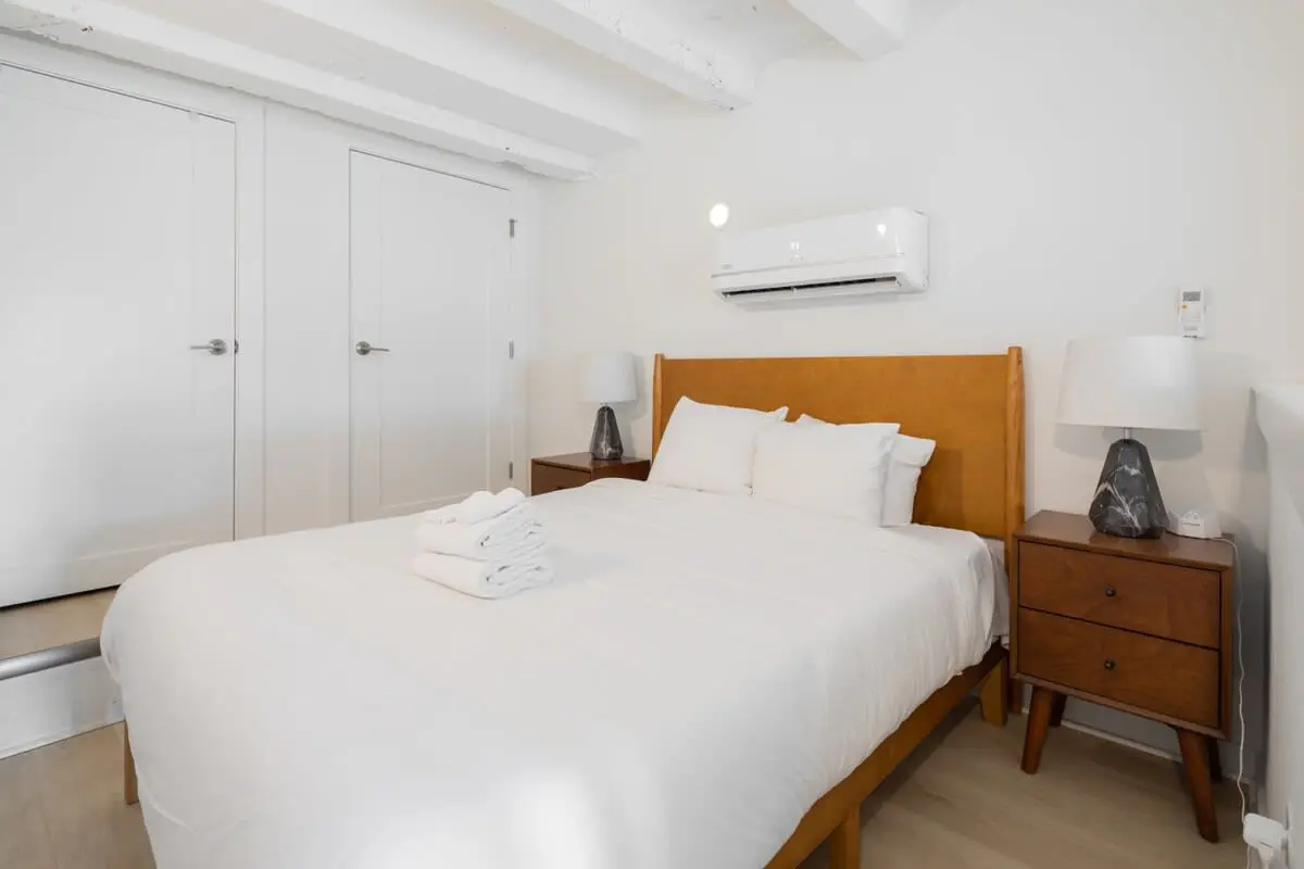 Sosuite | Studio Loft w W/D, Gym, Lounge