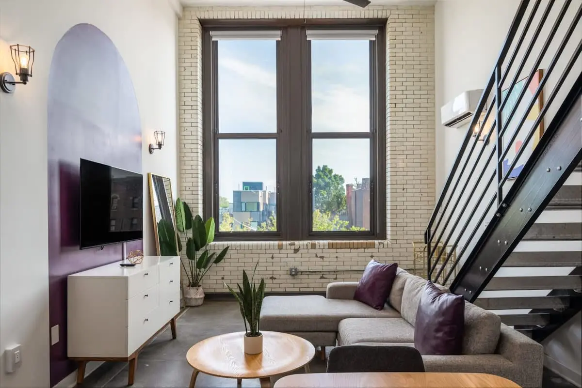 Sosuite | Studio Loft w W/D, Gym, Lounge