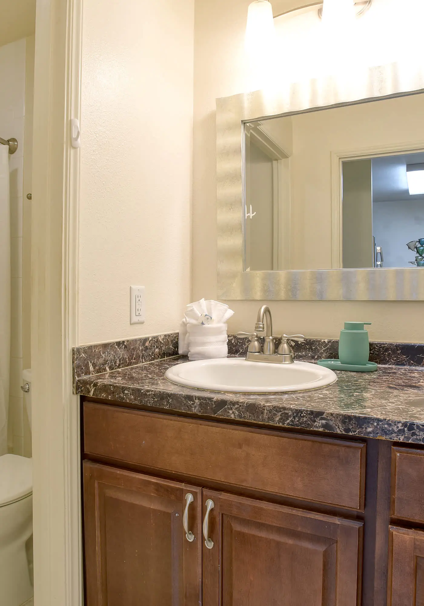 August Special! Kihei Bay Vista B102