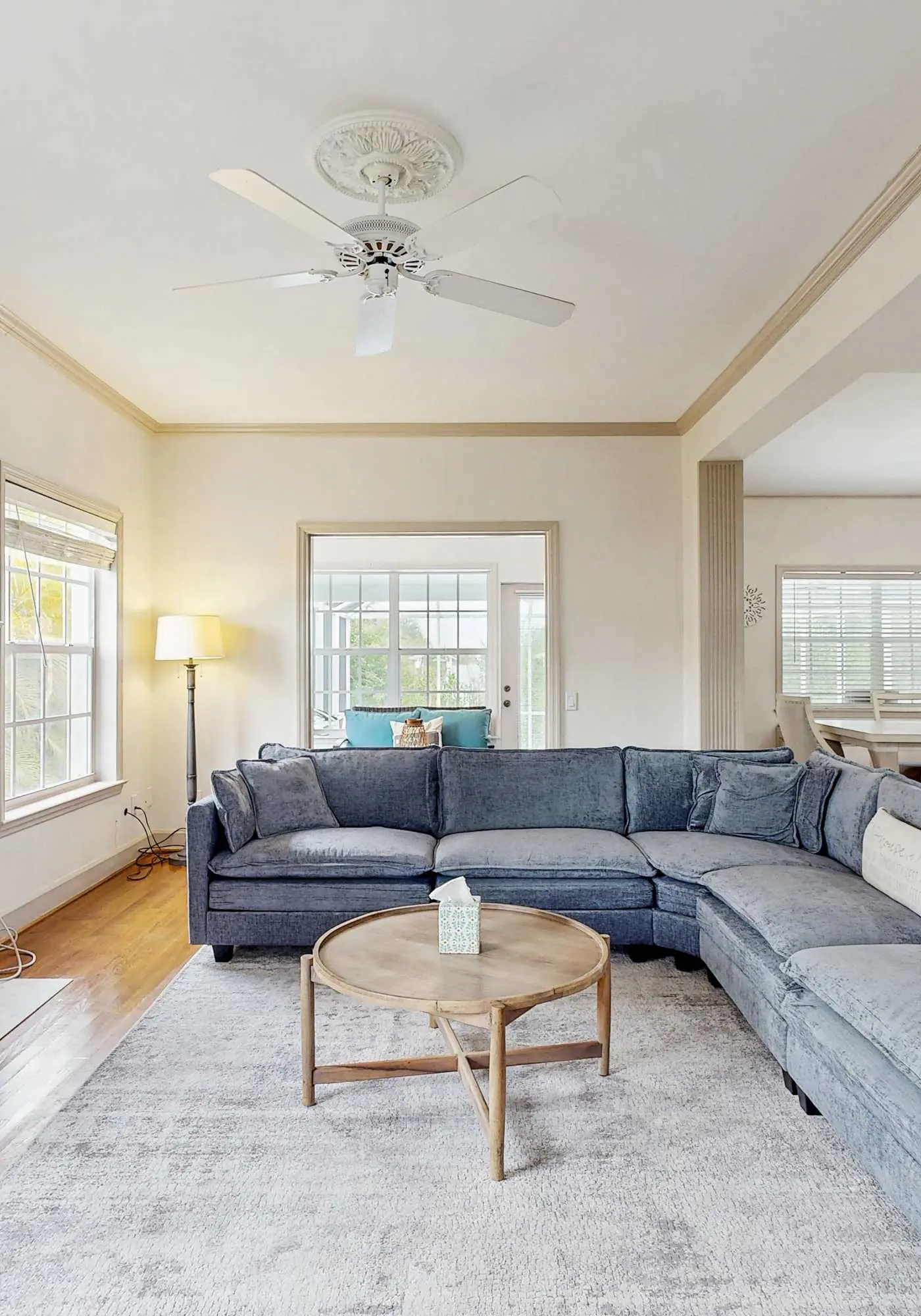 Spacious 3 Bedroom Waterfront Home with Private Pool and in Port Charlotte