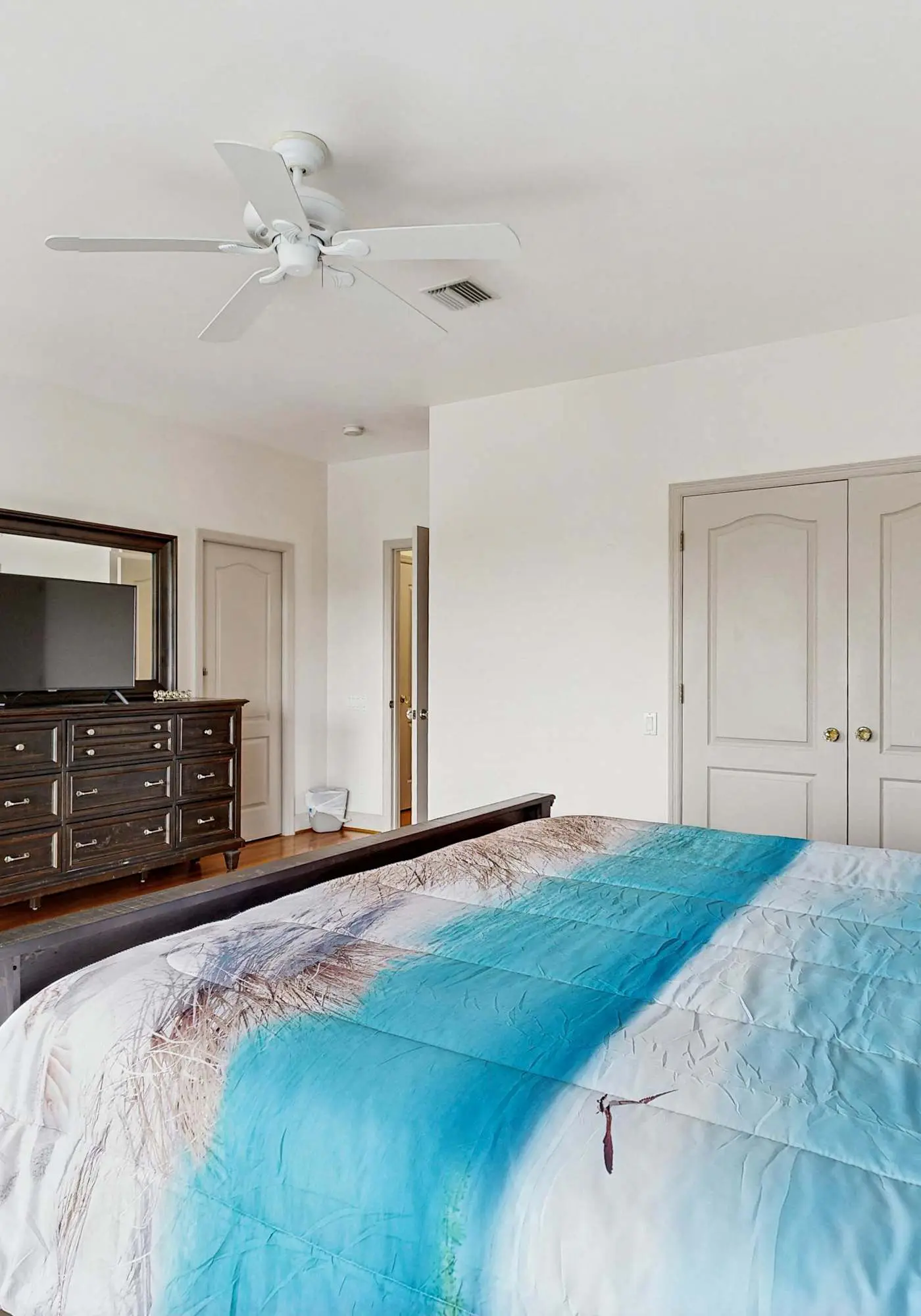 Spacious 3 Bedroom Waterfront Home with Private Pool and in Port Charlotte