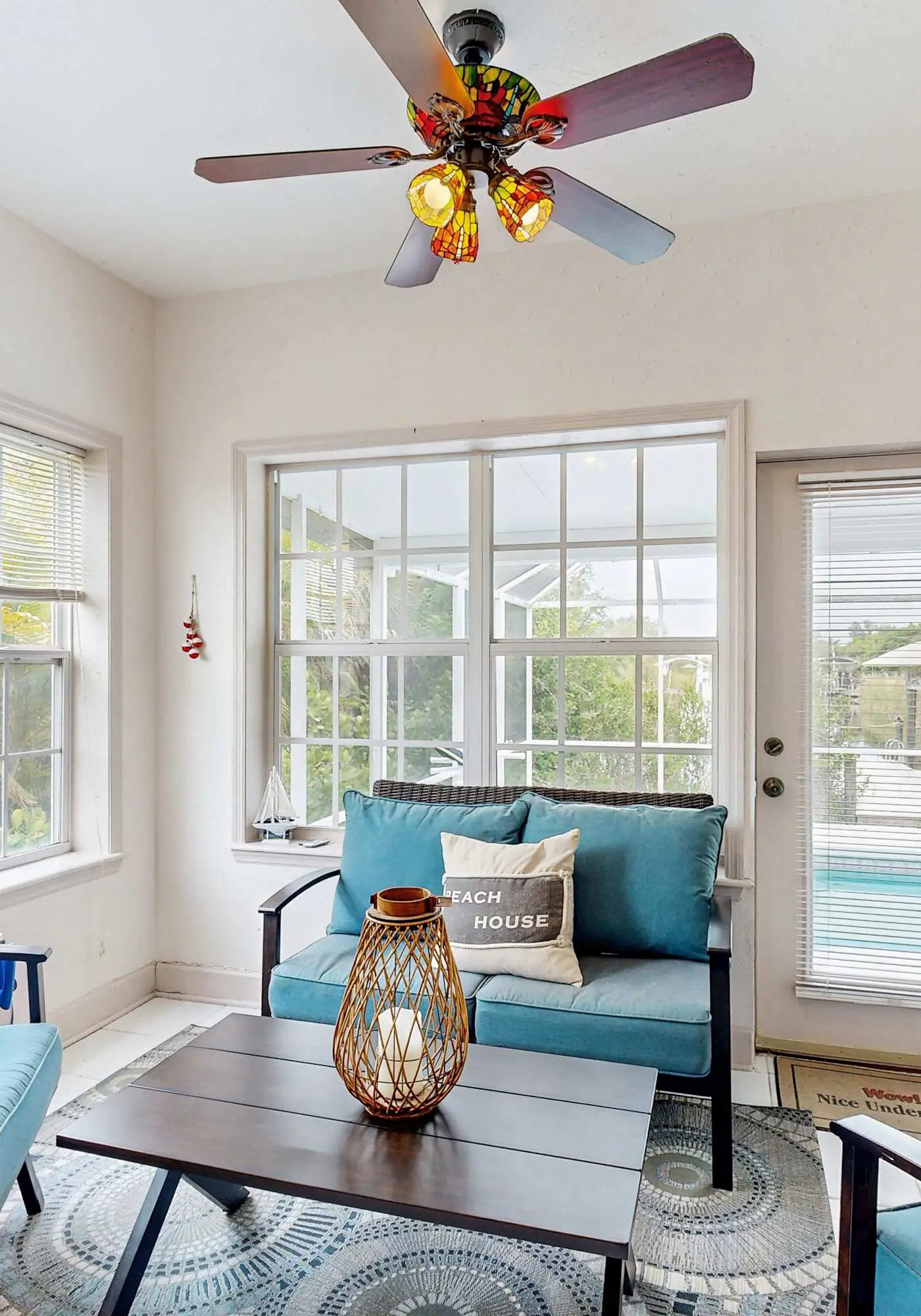 Spacious 3 Bedroom Waterfront Home with Private Pool and in Port Charlotte