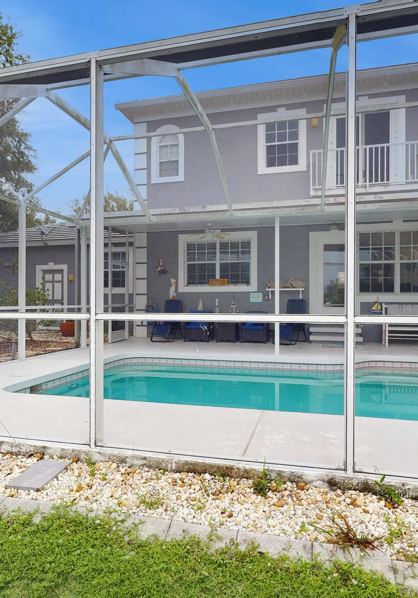 Spacious 3 Bedroom Waterfront Home with Private Pool and in Port Charlotte
