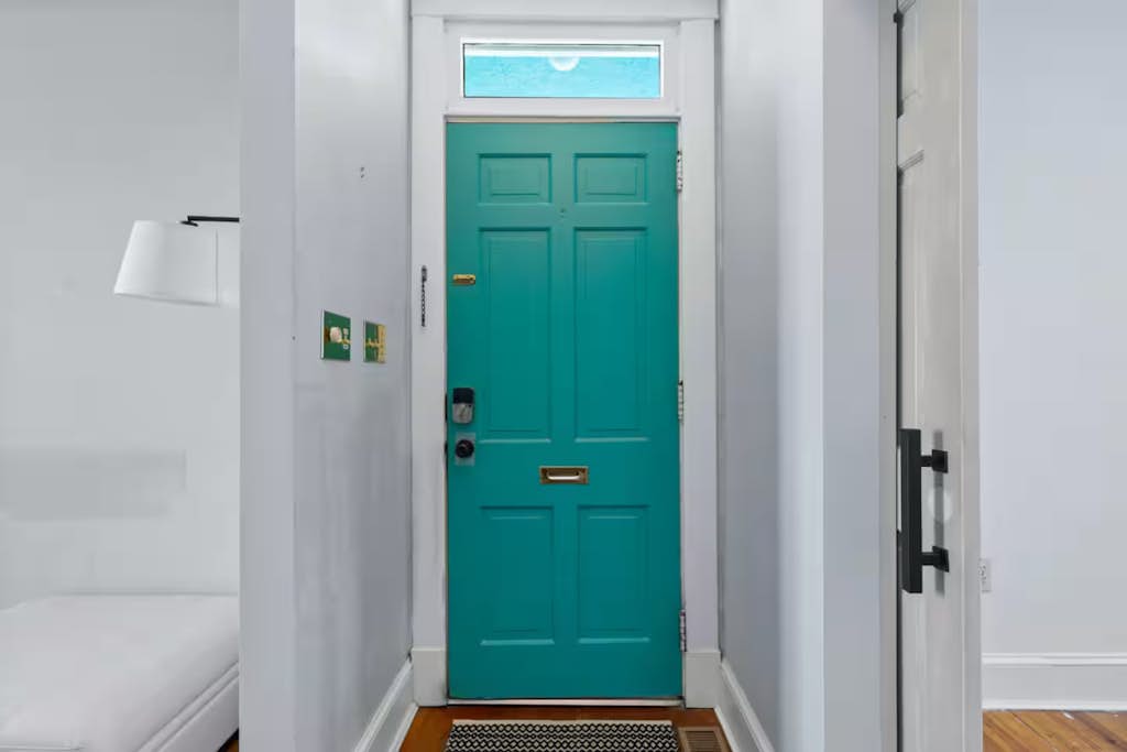 Welcome to Robin's Nest a downtown Annapolis Retreat Newly Renovated Primary Suite Walk Everywhere