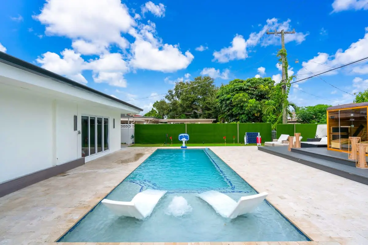 Miami Resort Villa  Volleyball, Jacuzzi, Sauna