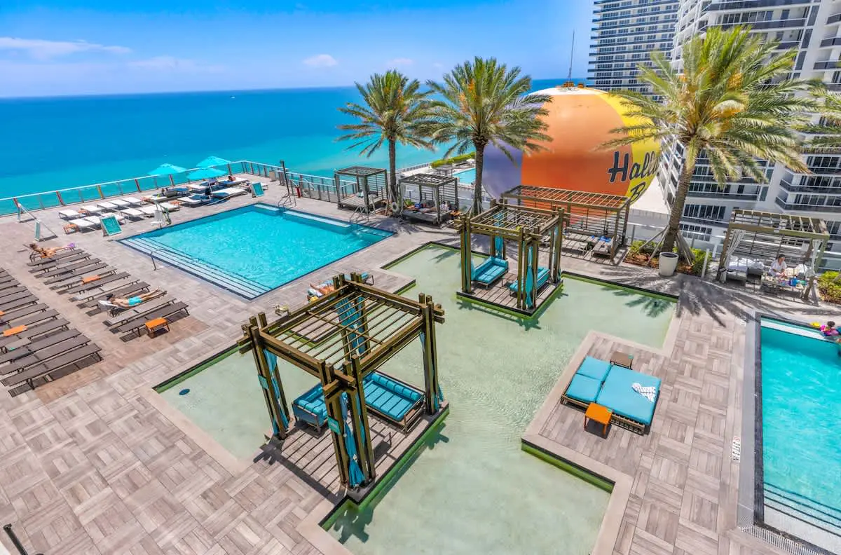 Lyfe Resort l Ocean/Pool View Gym, Beach Access