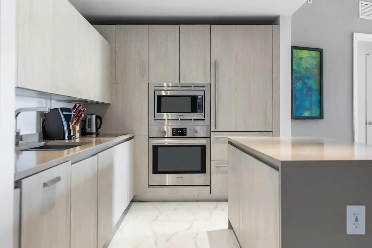 Ventur Luxe Condo l Oceanview | Gym, Beach Access