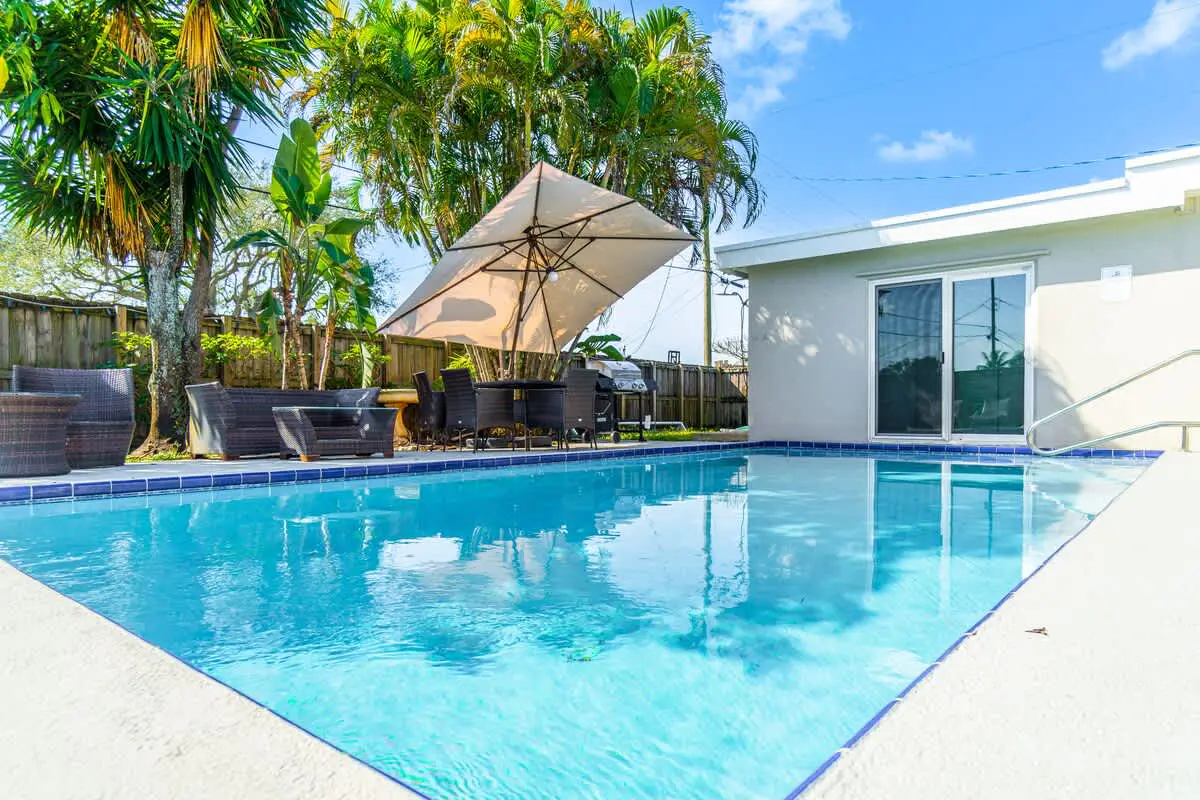 Private Pool  Outdoor Shower Arcade games