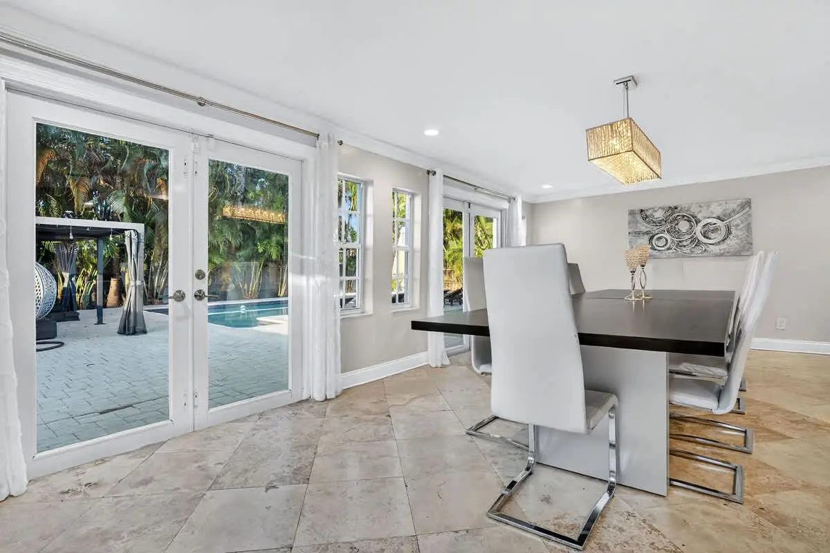 Heated Pool Villa  5mn to Aventura  Golf & Games