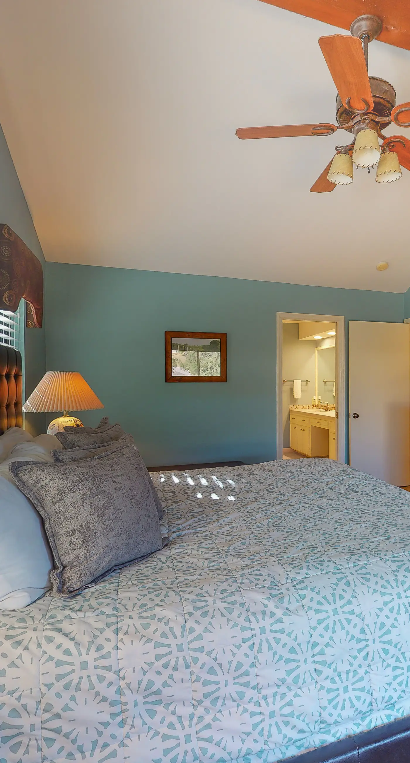 Lake Travis Waterfront Home with Dock Access | 4BR