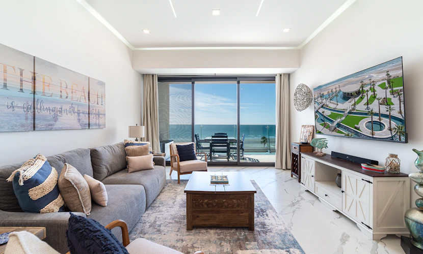 R502 Stylish Oceanfront 1BR Condo at Encantame Soleil