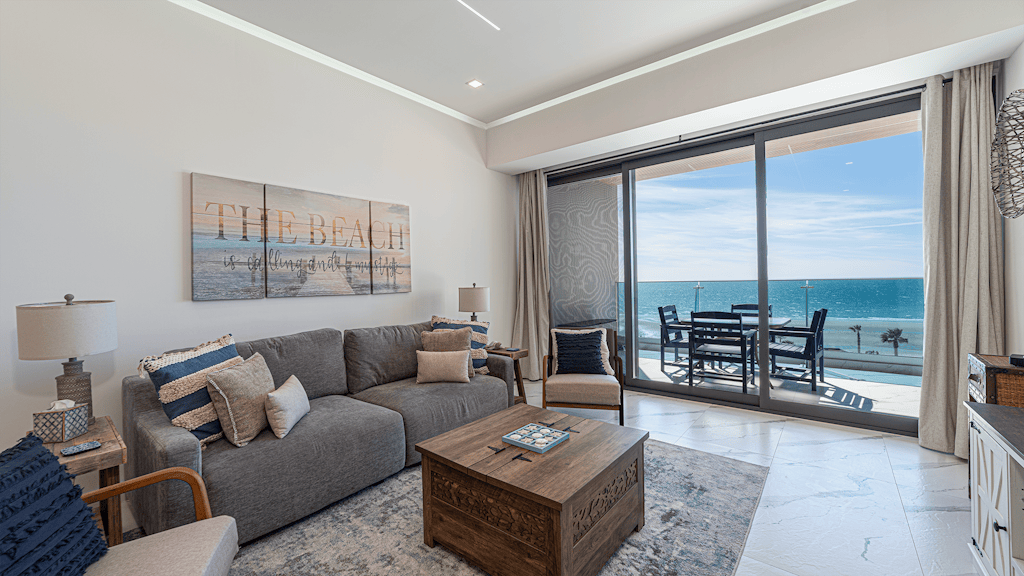 R502 Stylish Oceanfront 1BR Condo at Encantame Soleil