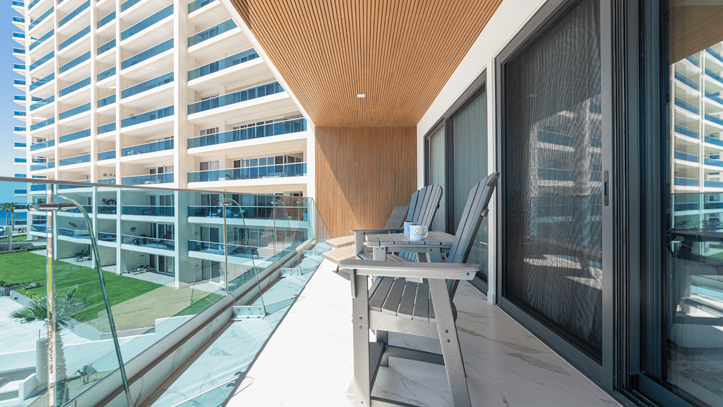 R301 Stunning Beachfront 3BR Condo with Panoramic Ocean Views and Private Balcony
