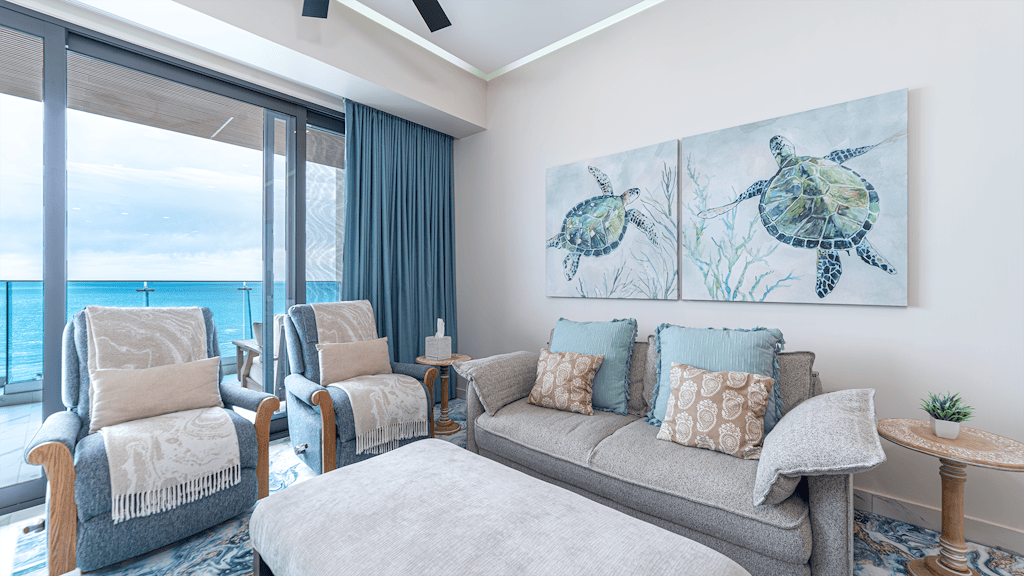 One-bedroom condo at Encantame Soleil with king bed, ideal for a coastal escape.