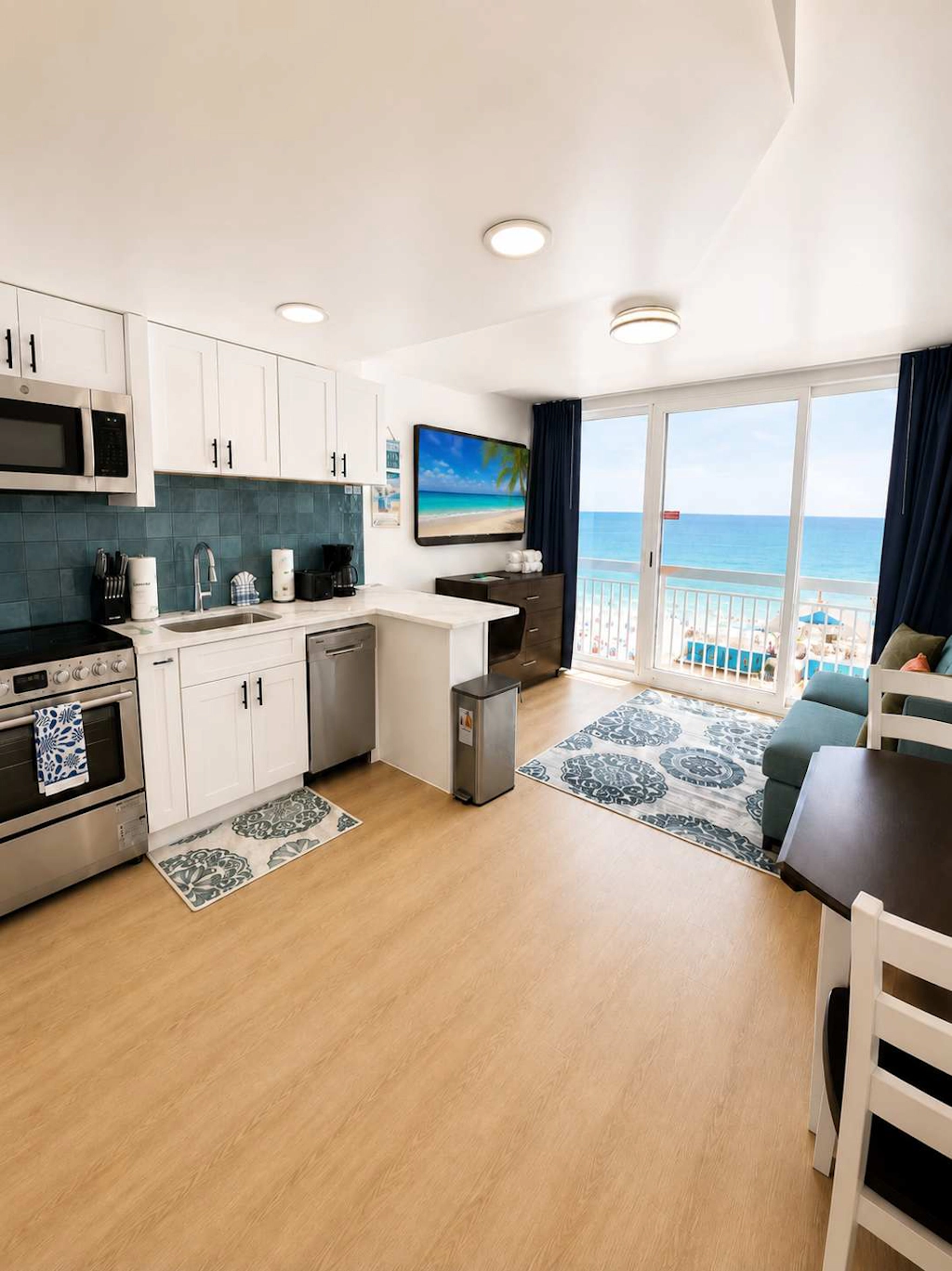 Myrtle Blue Retreat 1BR Oceanfront Yachtsman 905