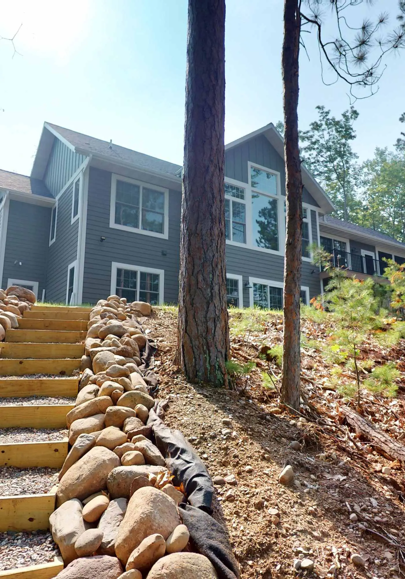 Lakefront Luxury, Dock, Game Room & Screened Porch