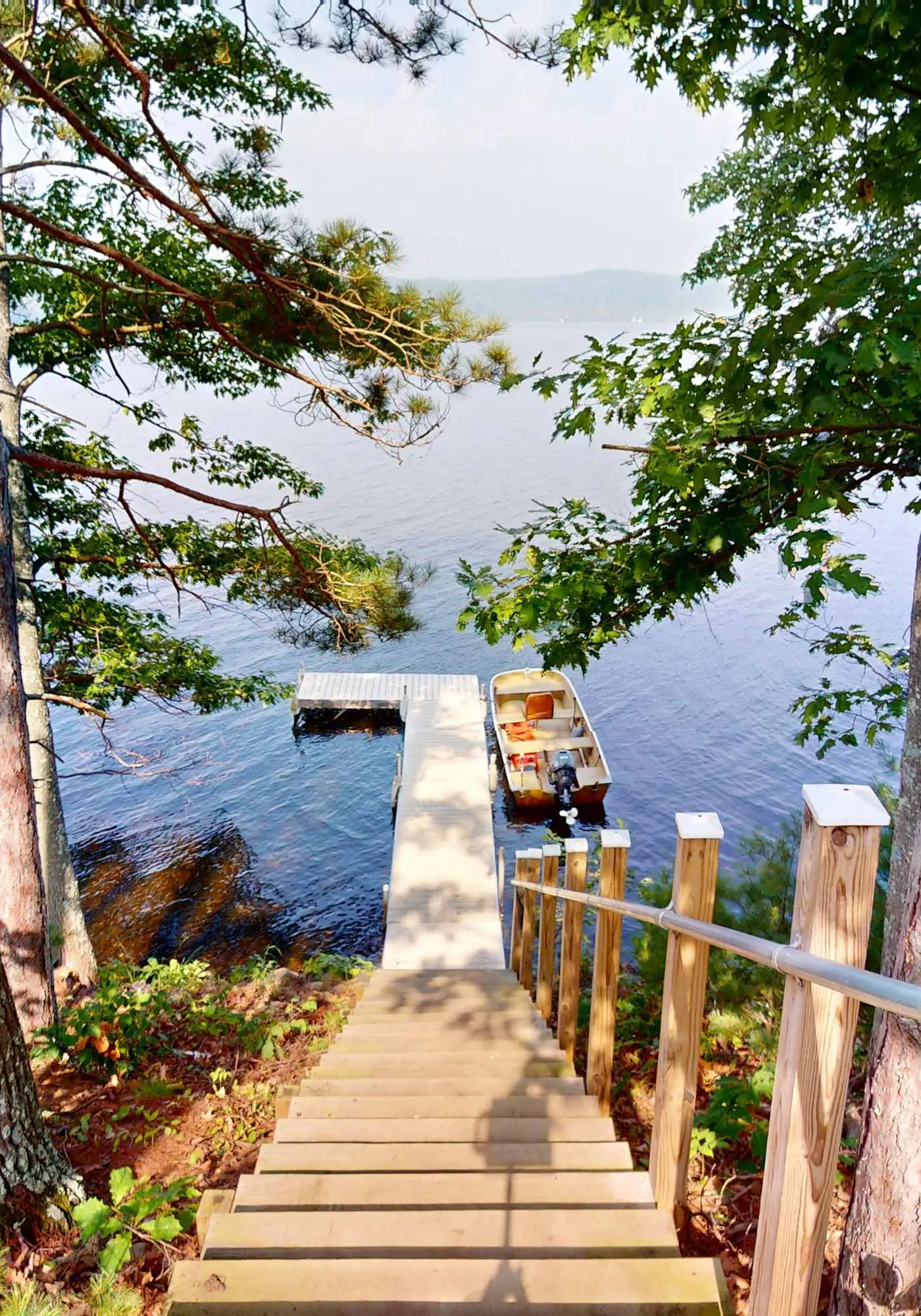 Lakefront Luxury, Dock, Game Room & Screened Porch