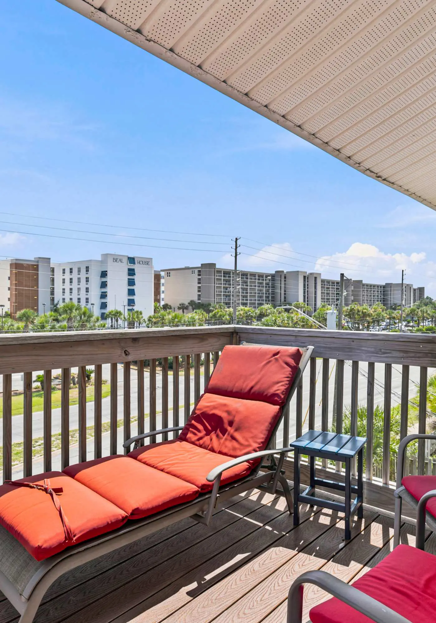 Coastal Getaway on Okaloosa Island - 3 Minute Walk to Beach! 