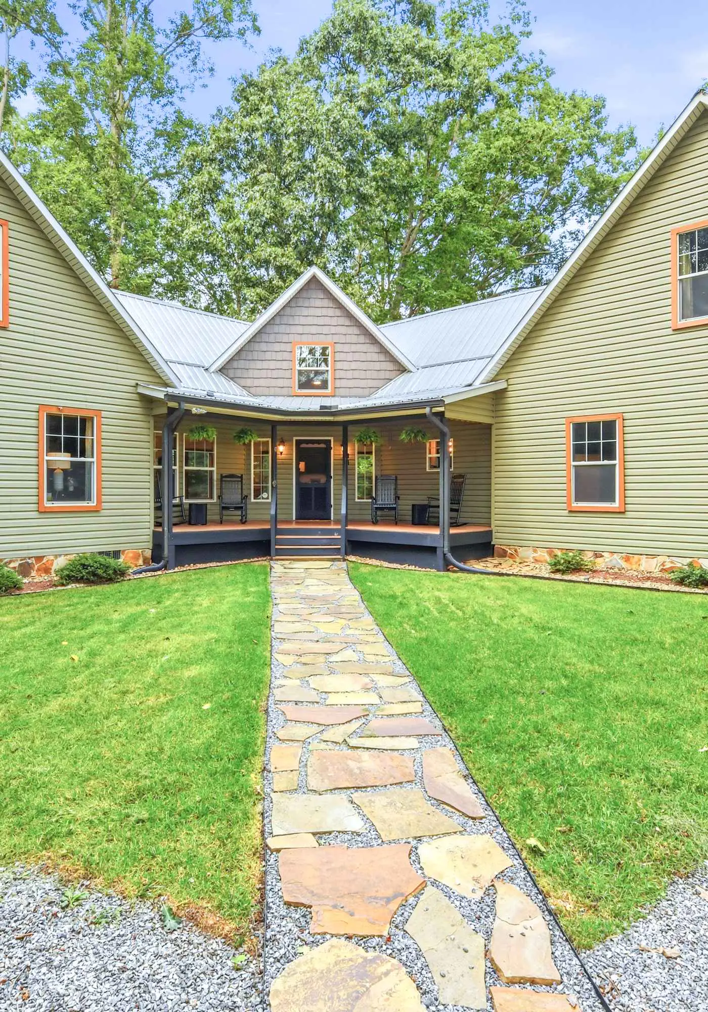 Great for gatherings, hot tub, sauna, gas grill, firepit, gameroom, outdoor seating