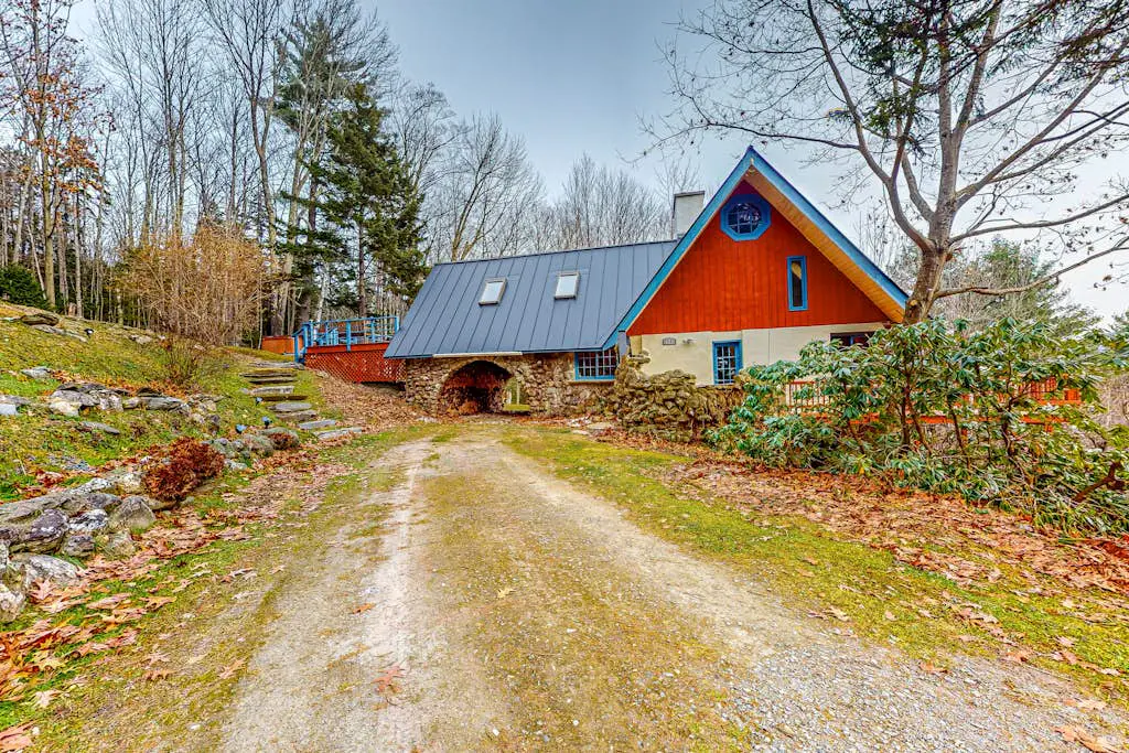 Hawk Eye C Mountain Vista Retreat - Upper Level Apartment