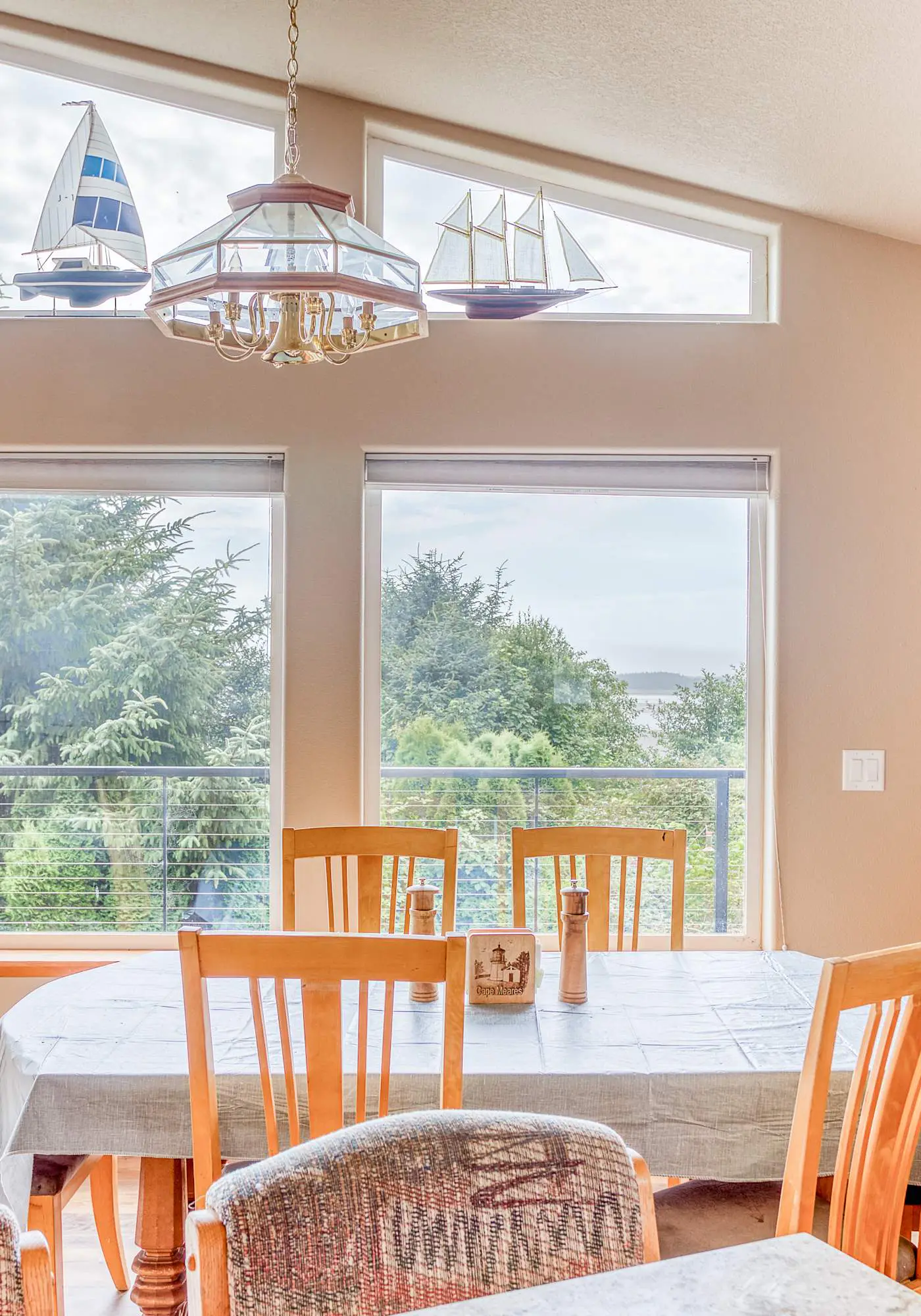 Beach Swagger | Bay Views & Coastal Escape