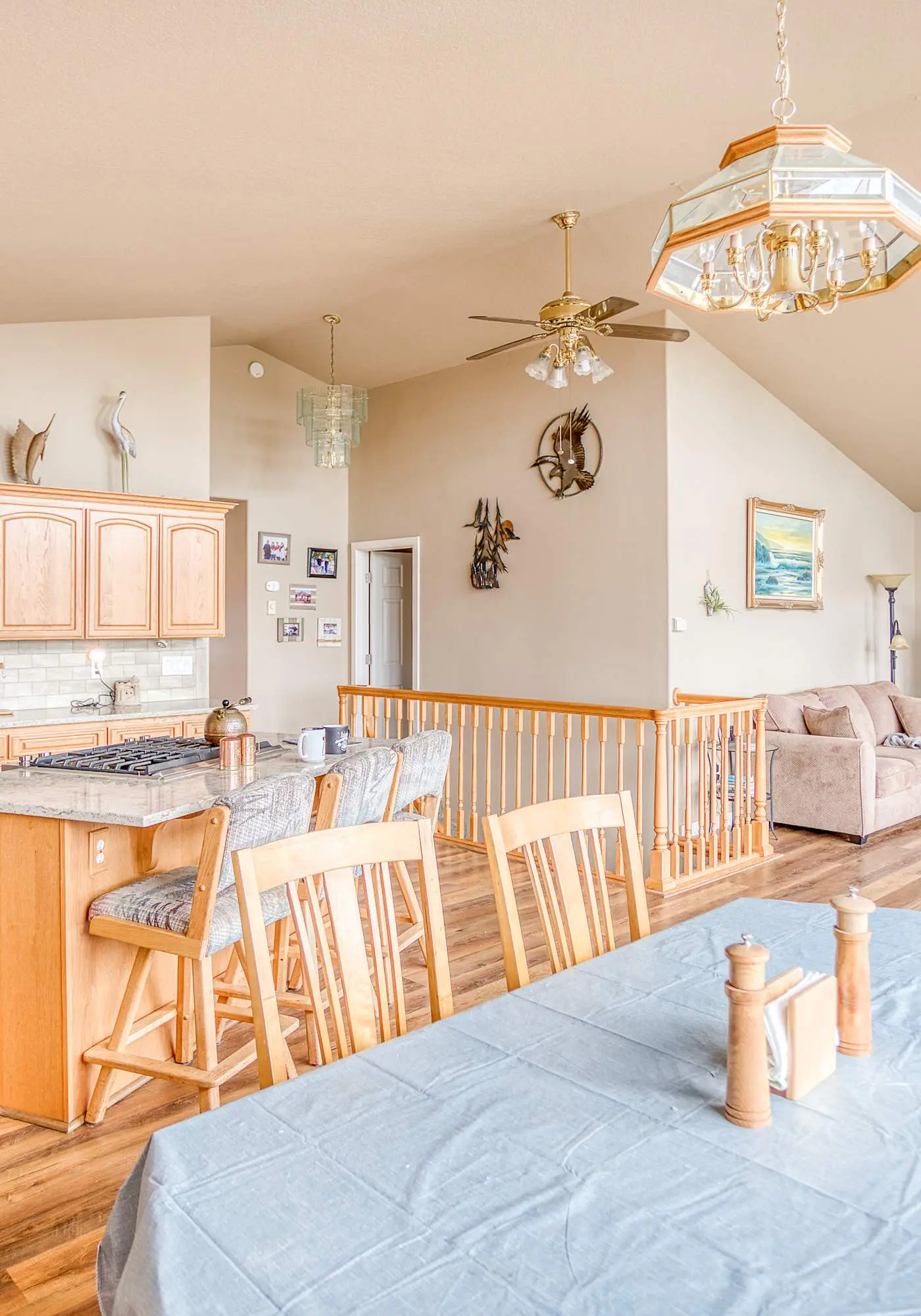 Beach Swagger | Bay Views & Coastal Escape