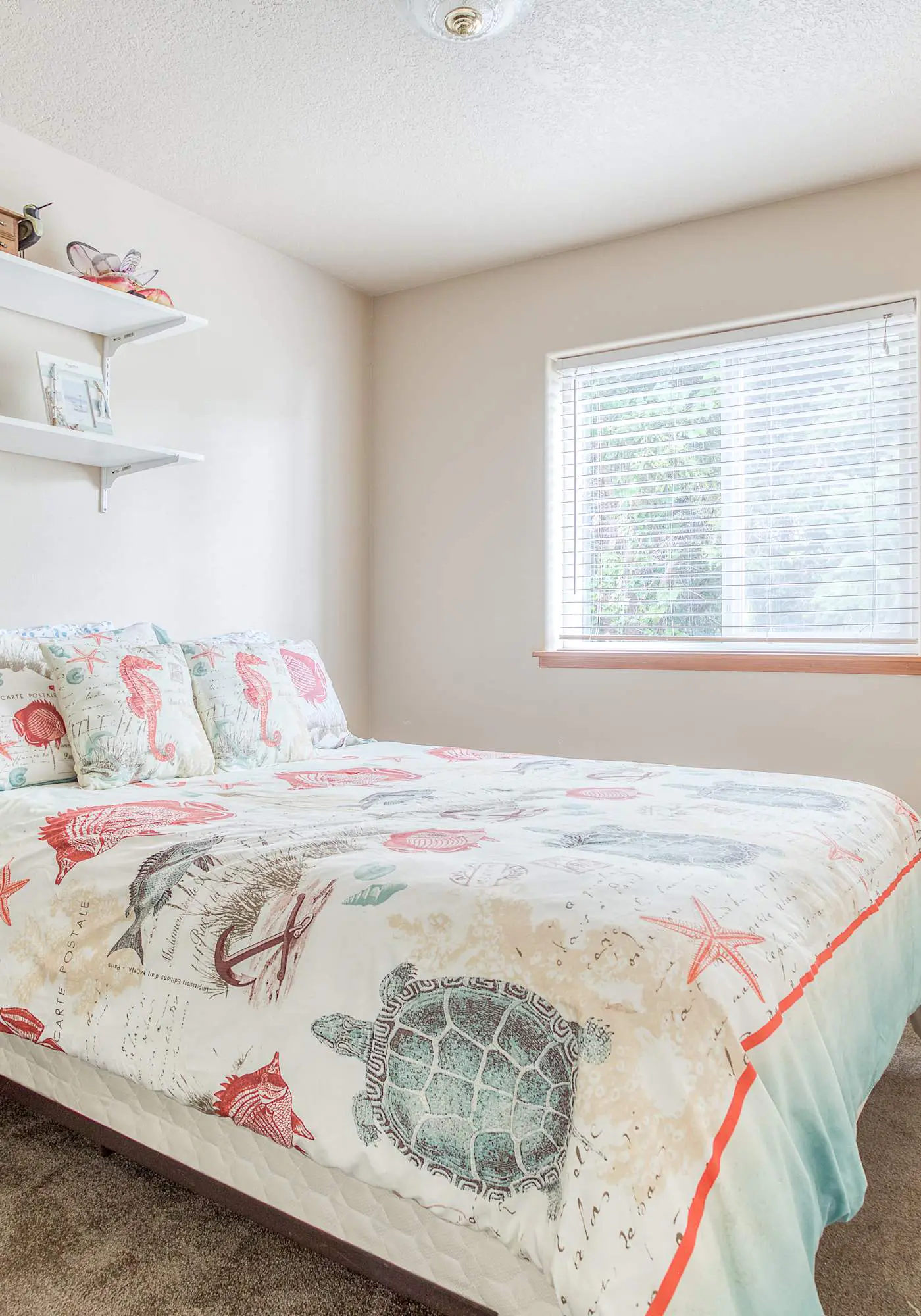 Beach Swagger | Bay Views & Coastal Escape