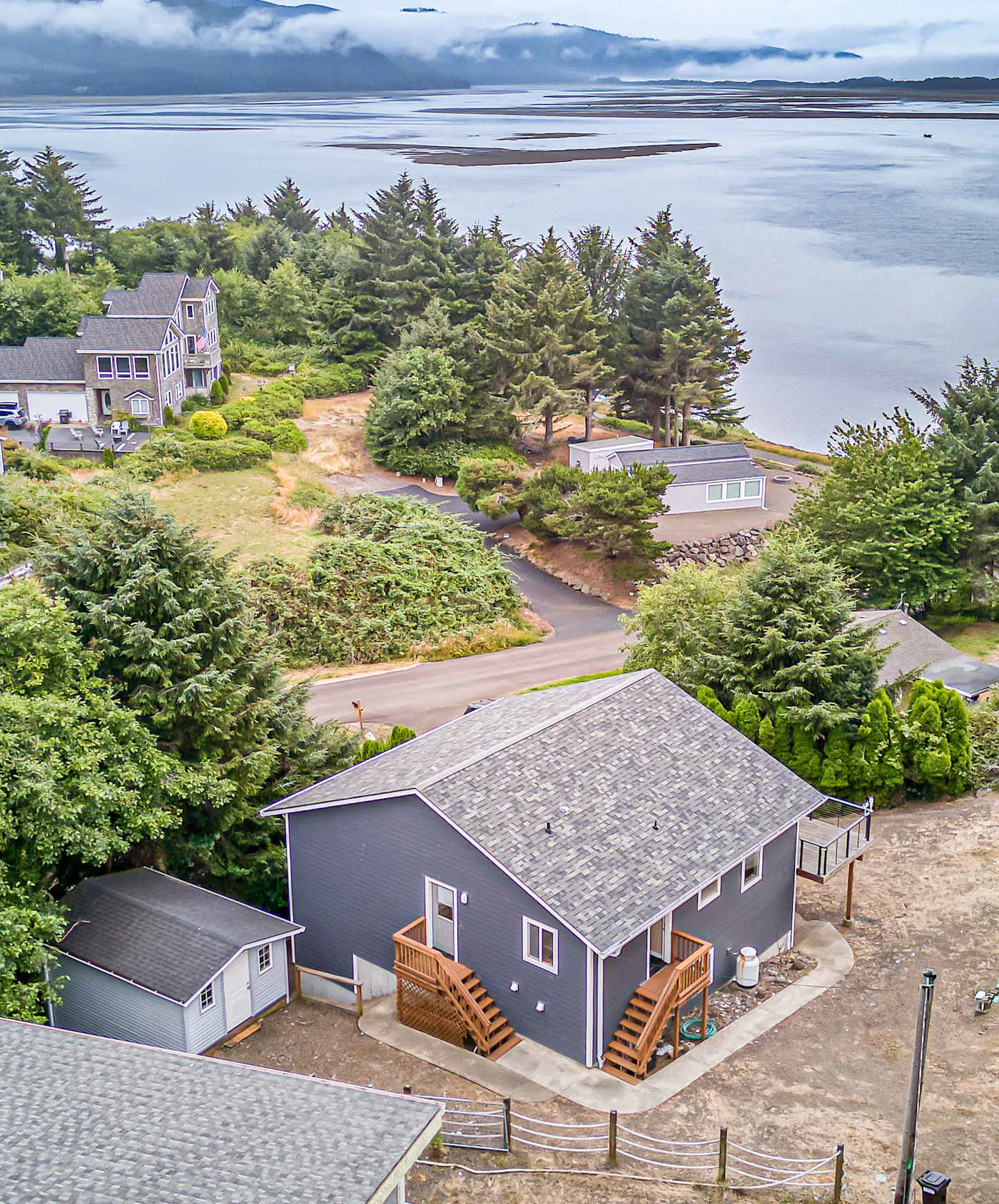 Beach Swagger | Bay Views & Coastal Escape
