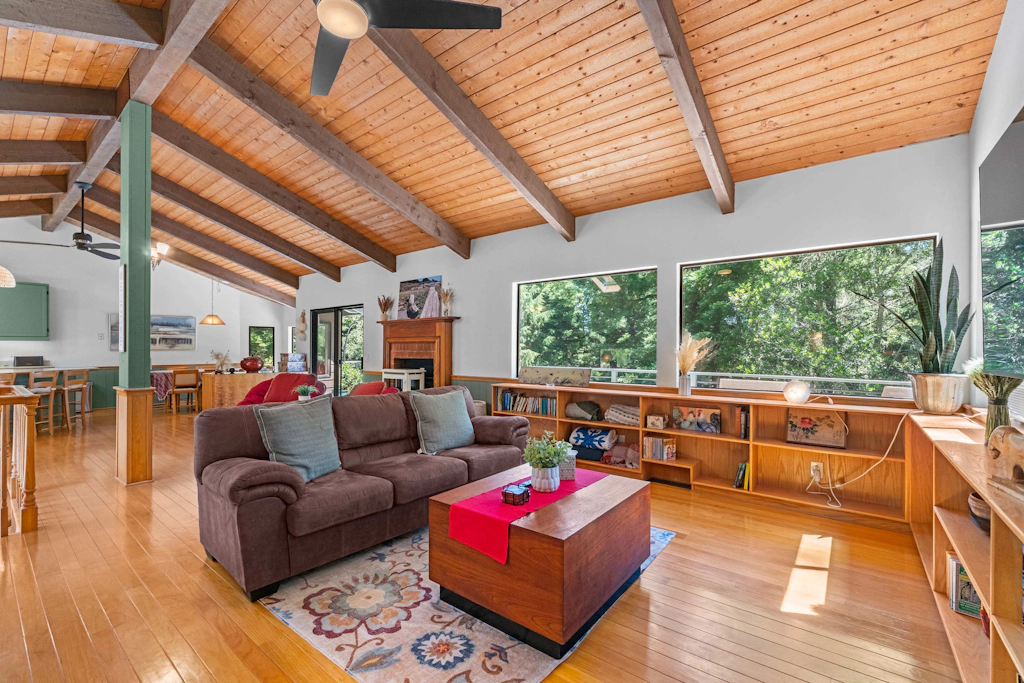 Moonrise Forest Retreat - Gualala Redwoods Home with Game Room Soaking Tub and ADU