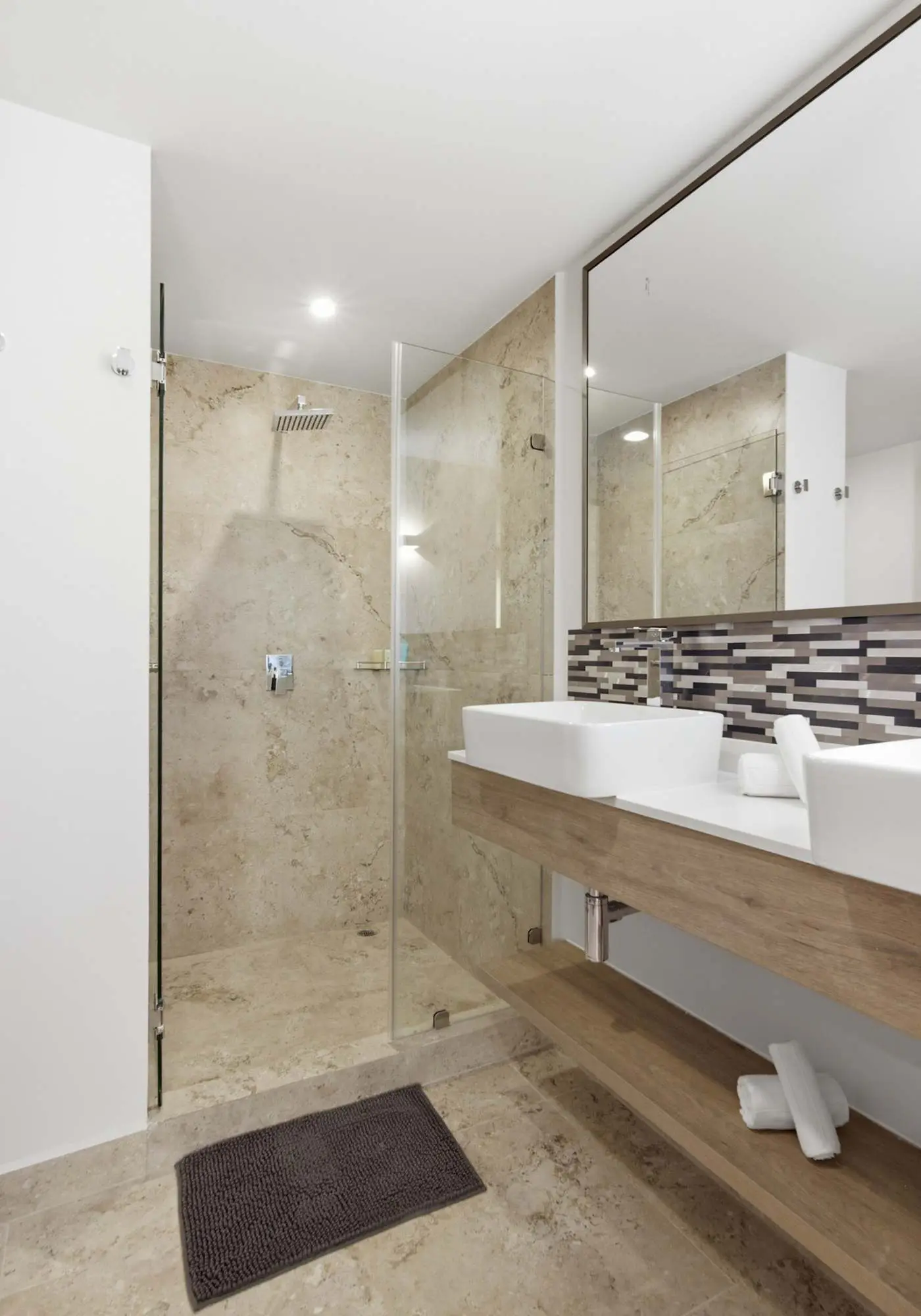 Brand New Pet-Friendly Condo - Private Pool