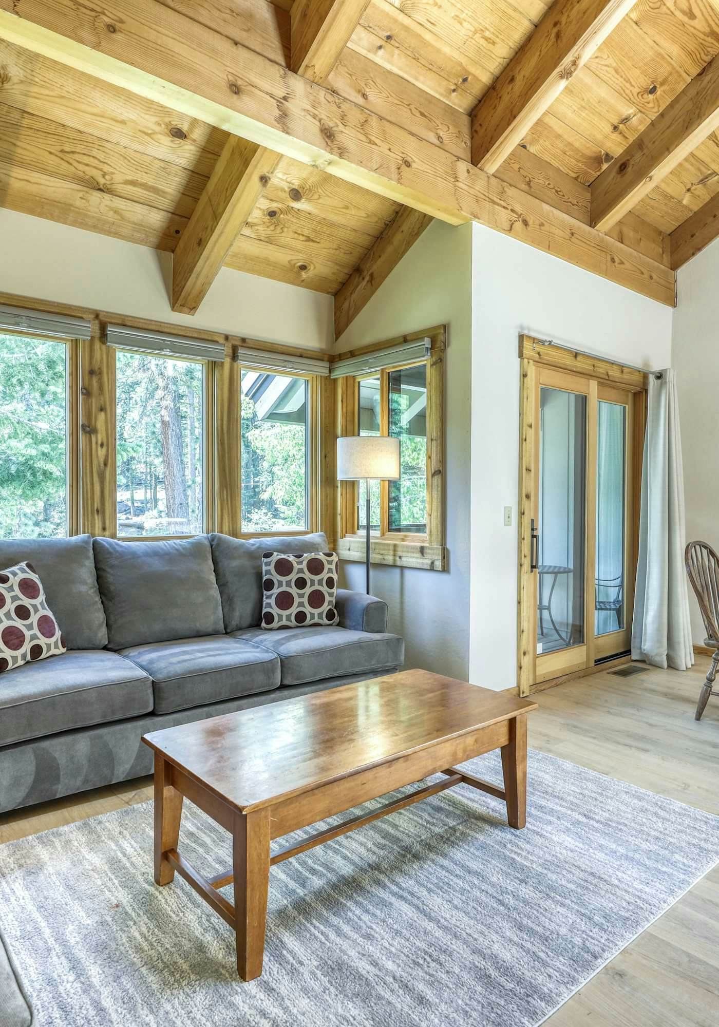 Condo at Granlibakken Tahoe Resort - Ski-In - Ski-Out with Pool, Spa & Minutes from Lake Tahoe