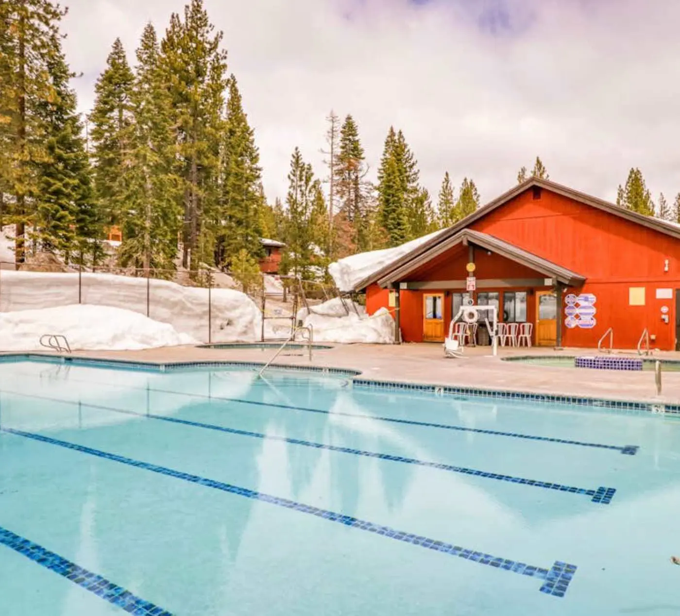 Condo at Granlibakken Tahoe Resort - Ski-In - Ski-Out with Pool, Spa & Minutes from Lake Tahoe