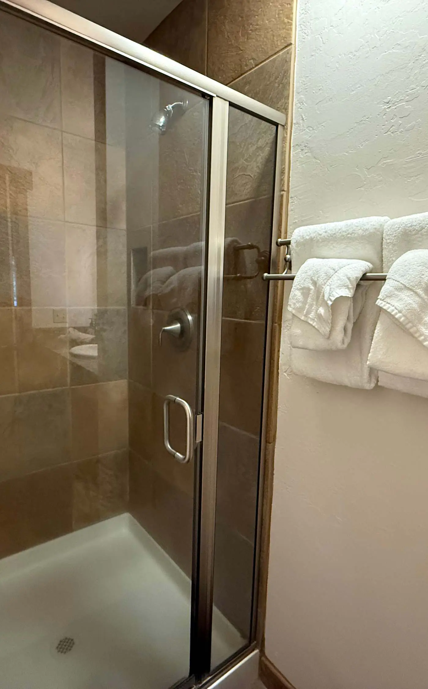 Cozy Studio at Granlibakken Tahoe Resort - Ski-In - Ski-Out with Pool, Spa & Minutes from Lake Tahoe