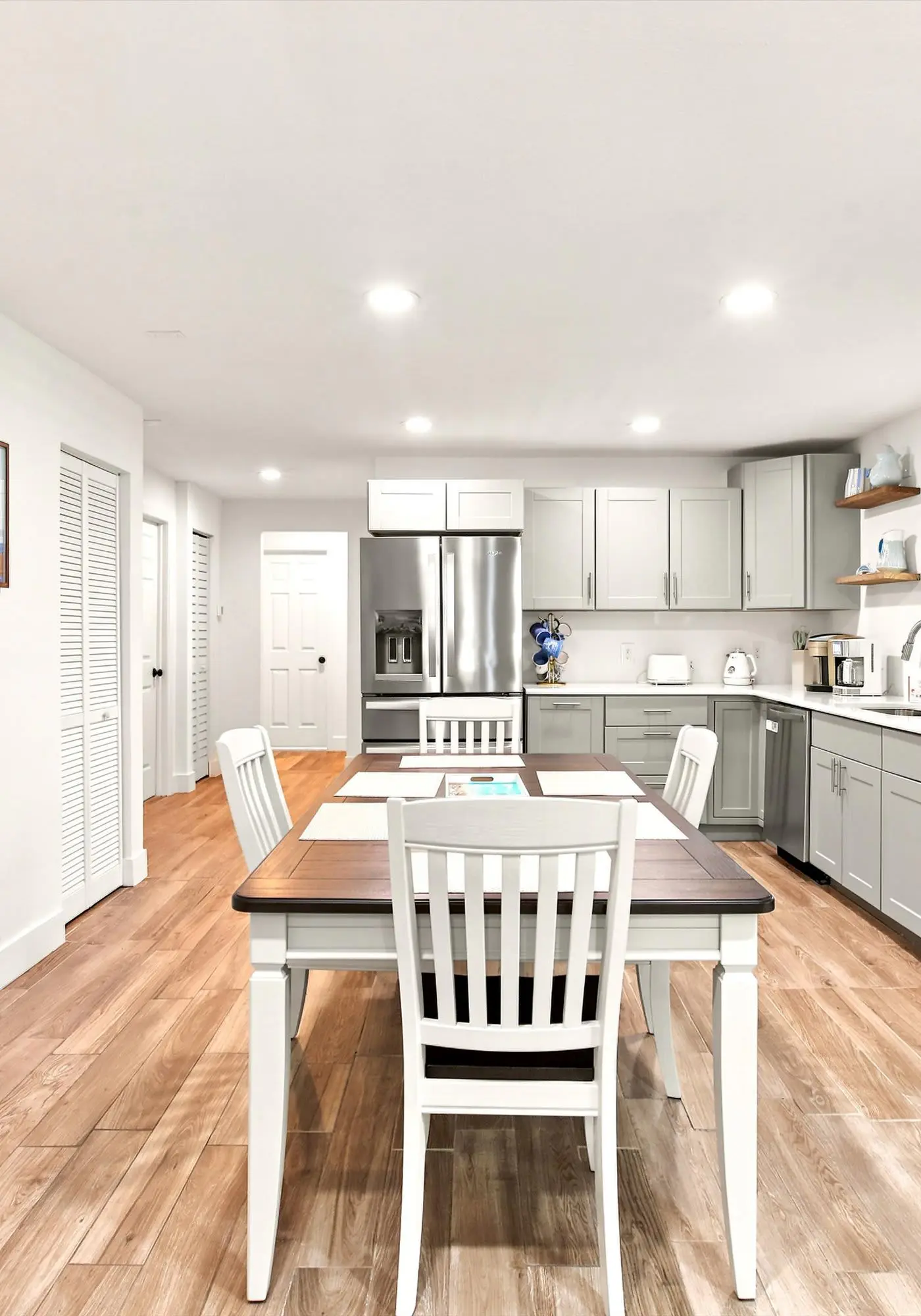 Spacious Waterfront Home - Private Canal Access and Large Yard in Naples