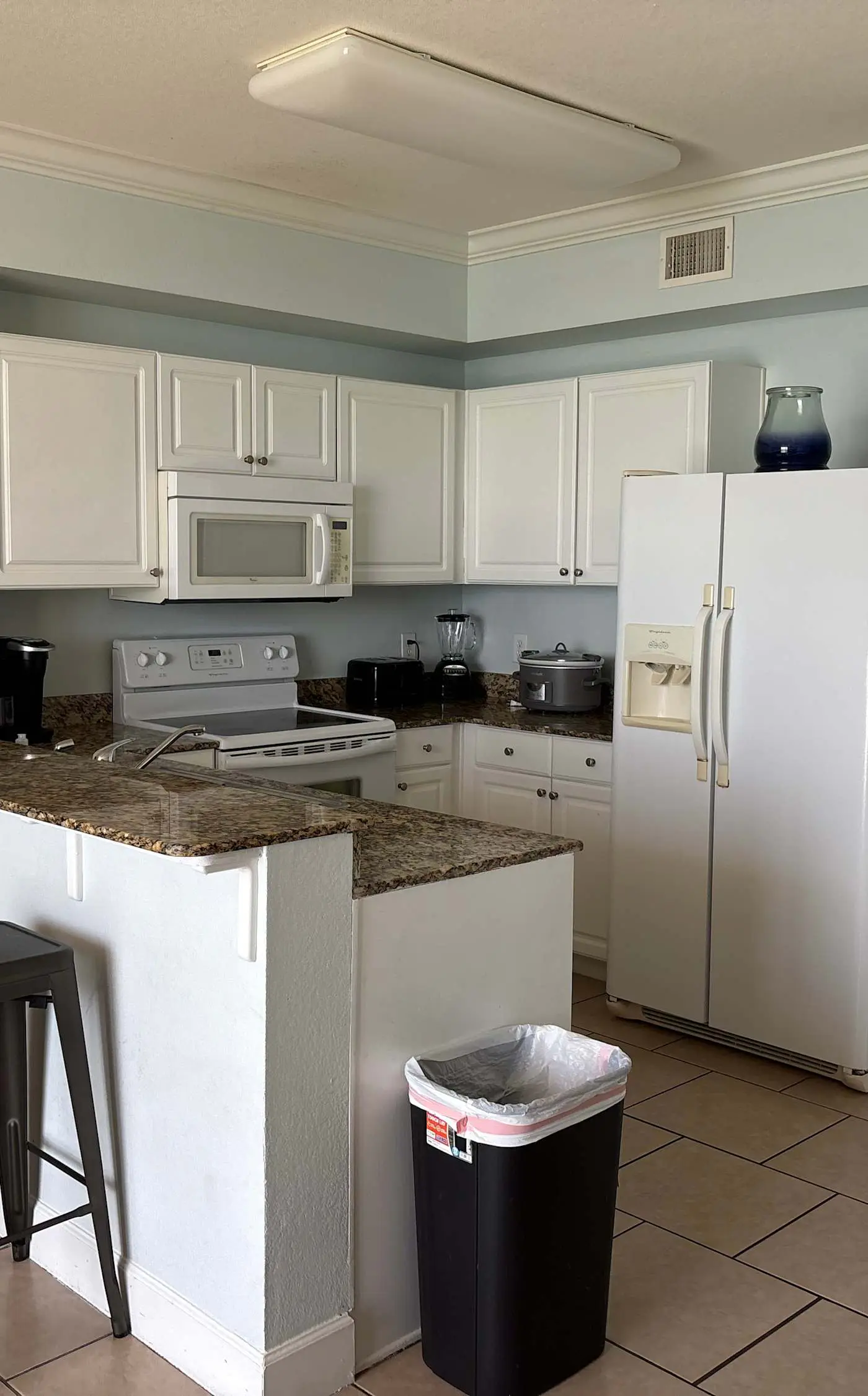 Gulf Front Condo with Pool, Hot Tub & Beach Access