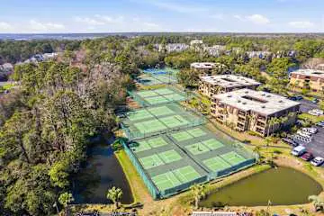 Lagoon View Villa Near Beach and Tennis