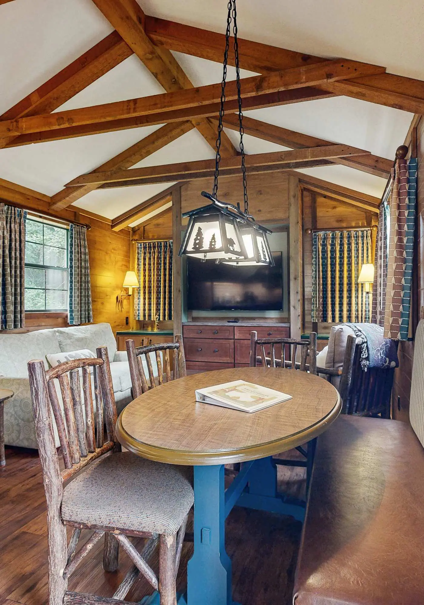 Riverfront Wilderness Cabin 