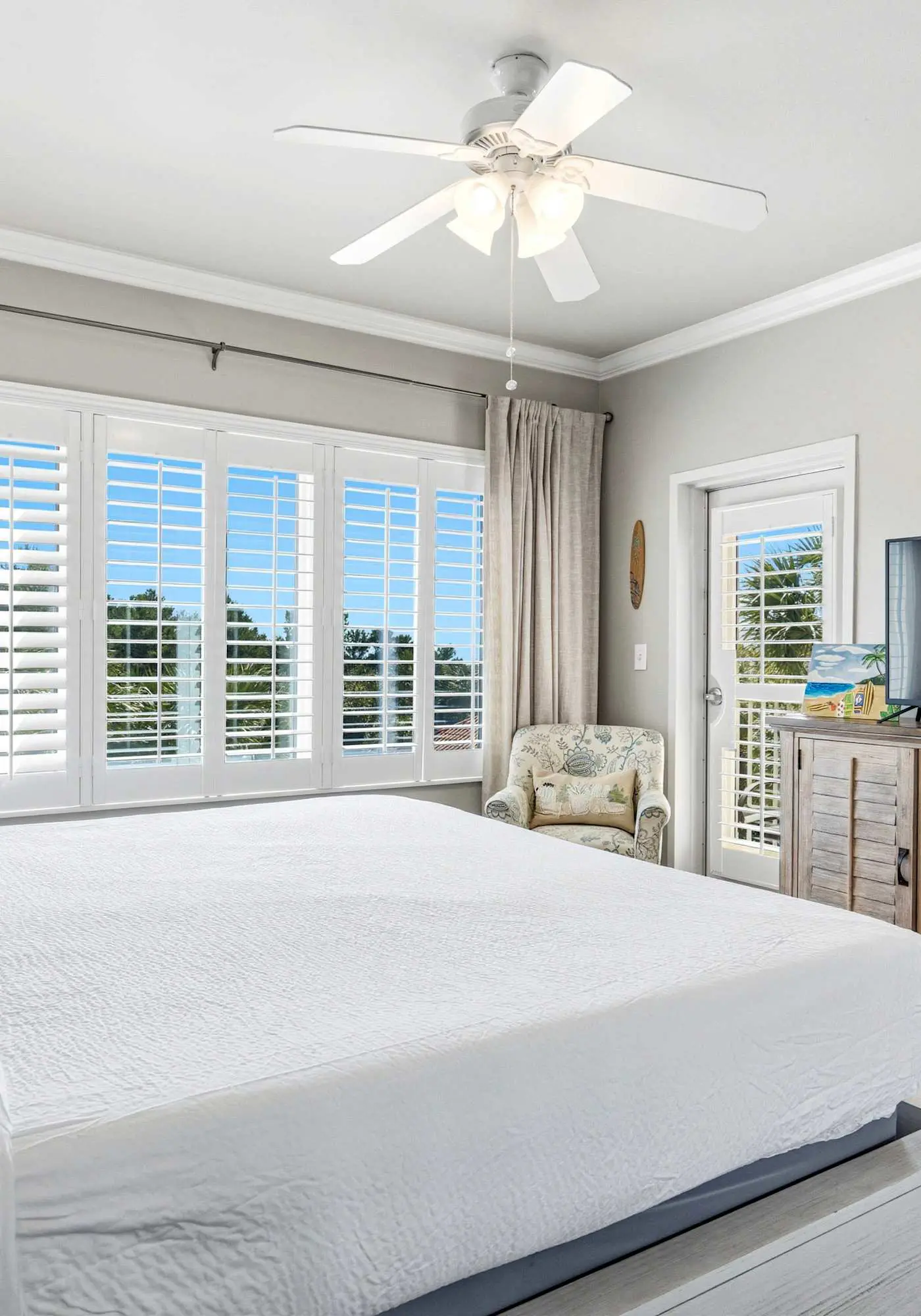 Coastal Comfort at TOPSL Summit 309C