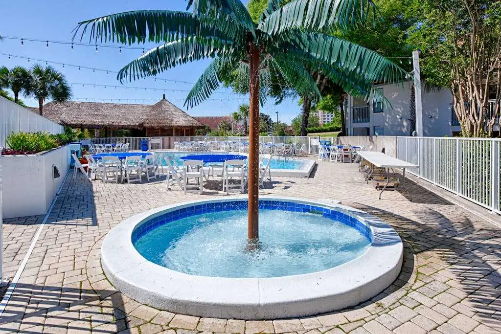 Coastal Comfort at TOPSL Summit 309C