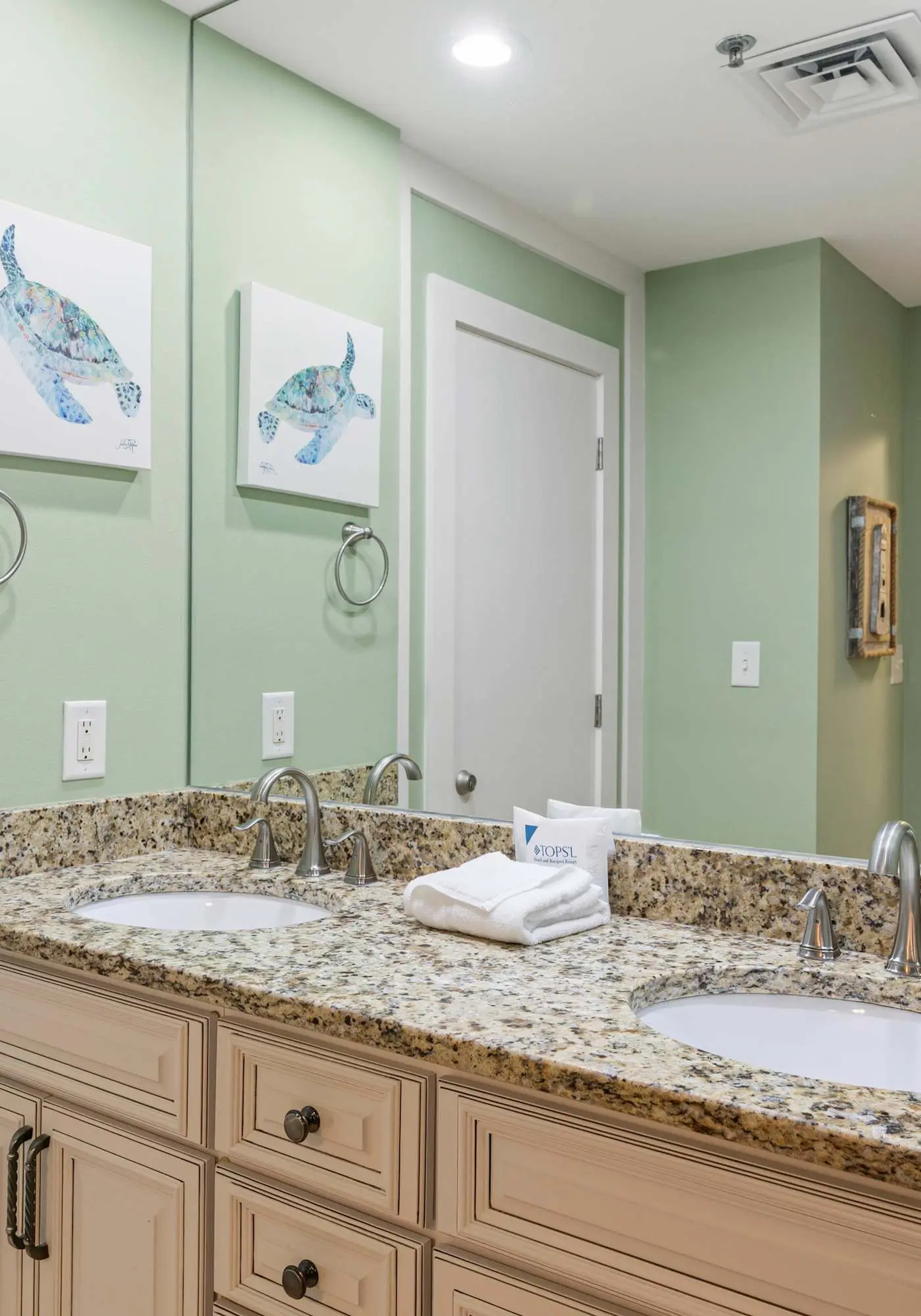 Coastal Comfort at TOPSL Summit 309C