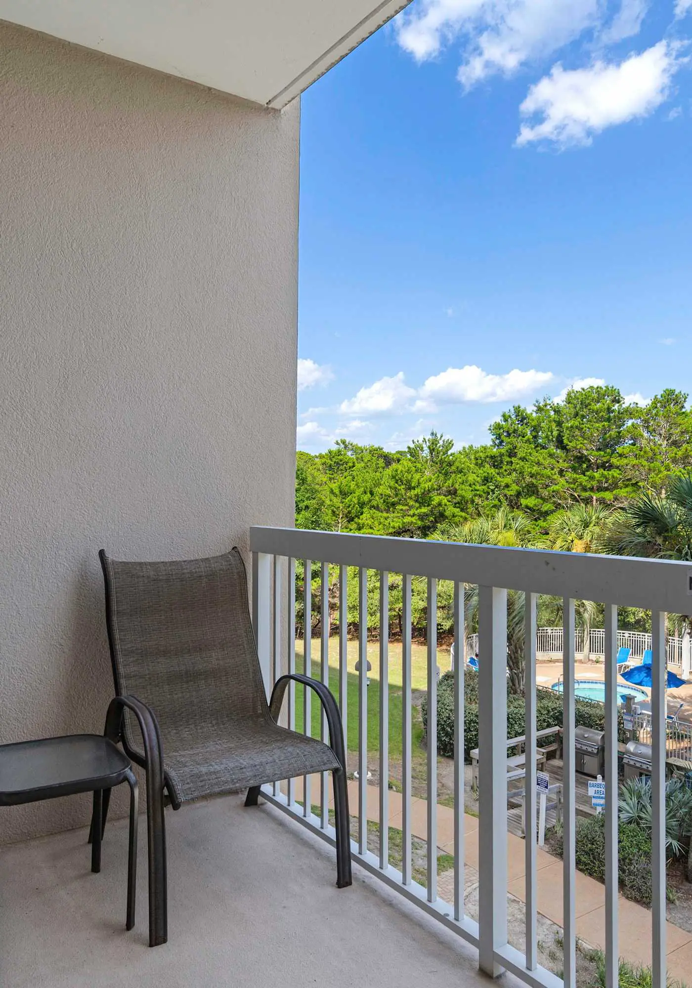 Coastal Comfort at TOPSL Summit 309C