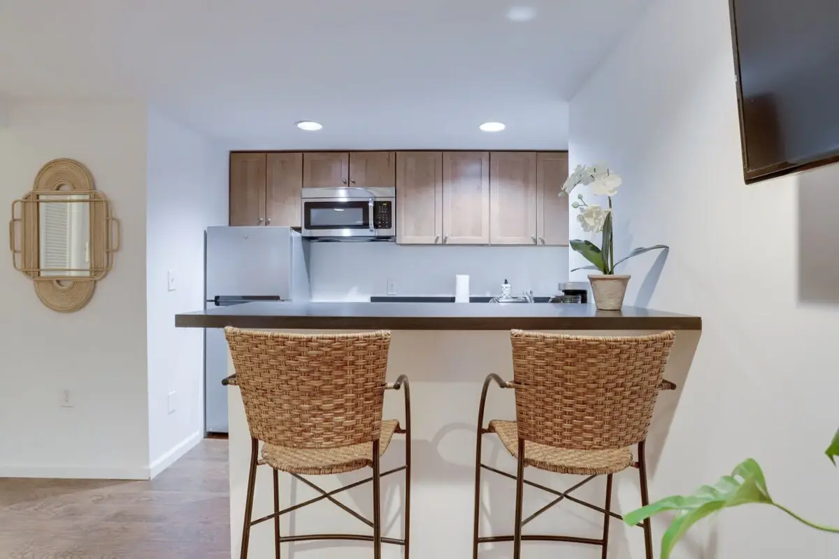 Sojourn Studio on R | Walkable in Dupont | #1A