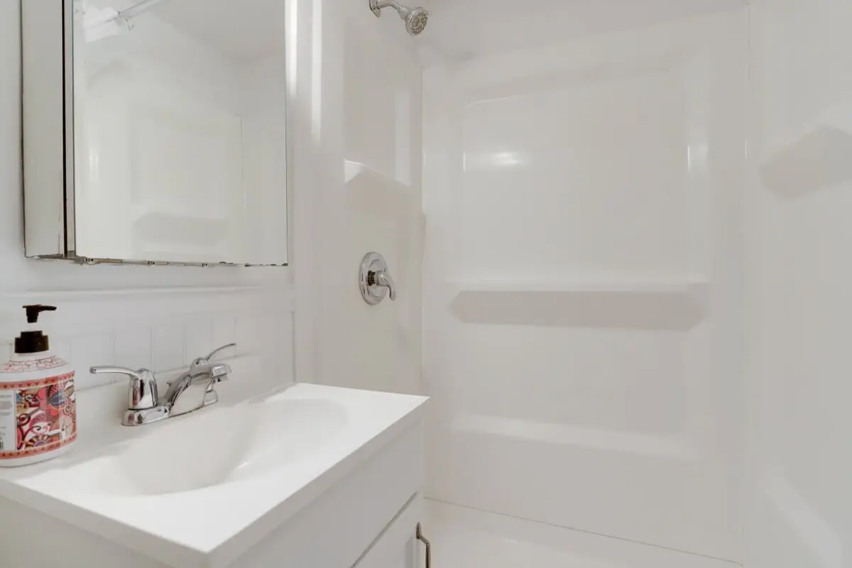 Sojourn Studio on R | Walkable in Dupont | #1A