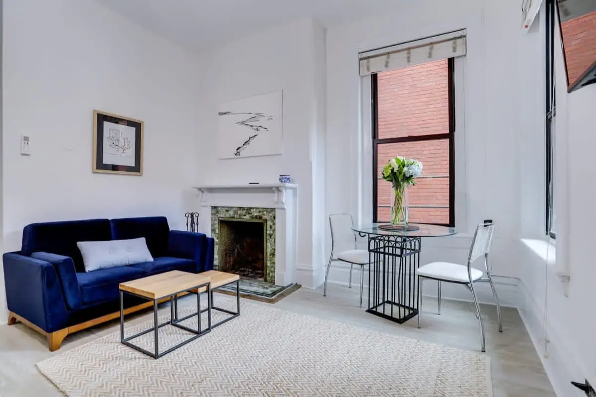 Sojourn on R | Studio | Pets welcome