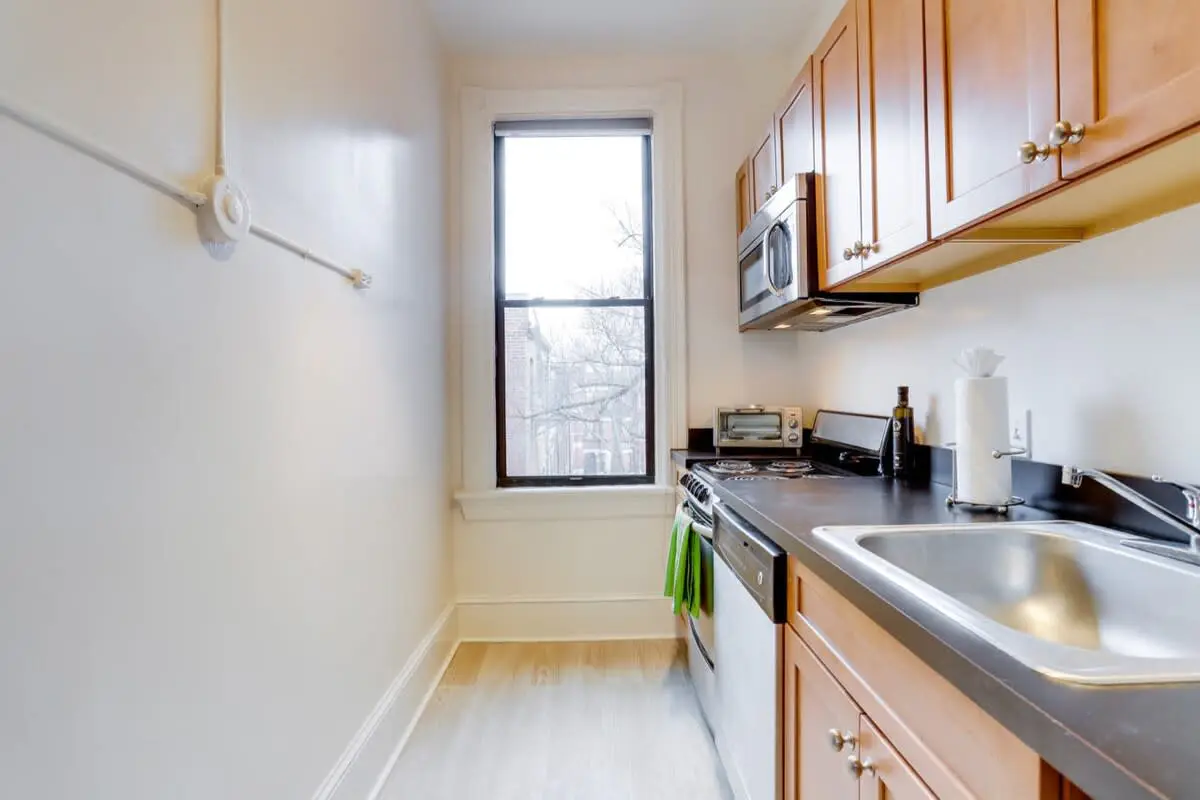 Sojourn on R | Studio | Pets Welcome