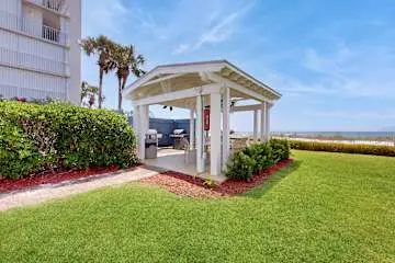 Oceanfront Condo with Shared Pool & Fitness Room 