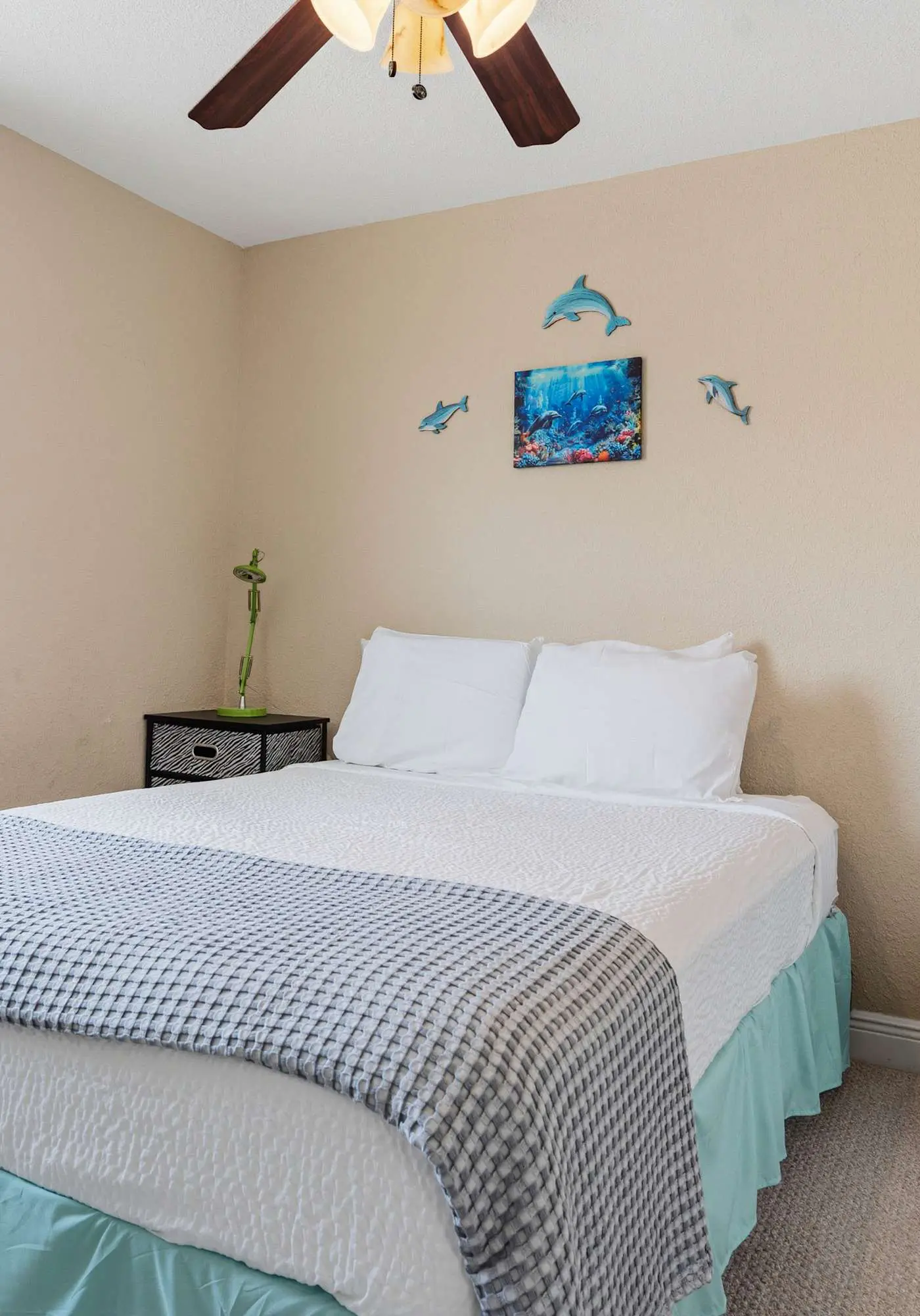 Waterfront Views & Beach Access - pet friendly