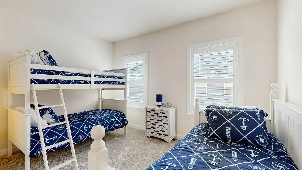 Ocean View Beach Club - 18 Middlesex Dr